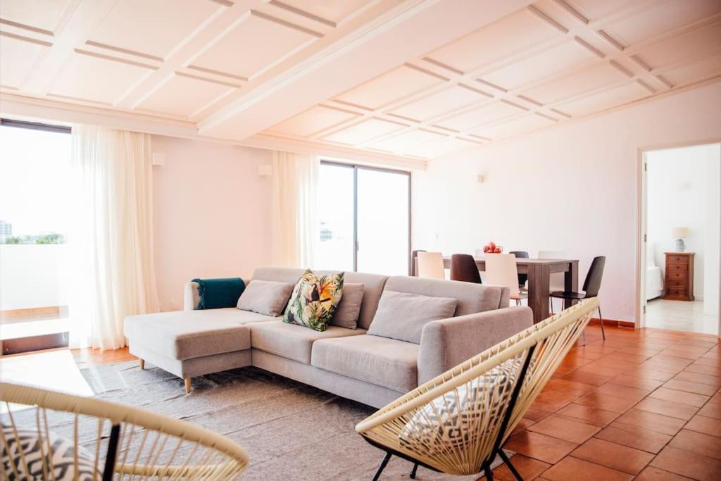 Penthouse S.Jorge Seaview T4 Apartment Quarteira Exterior foto