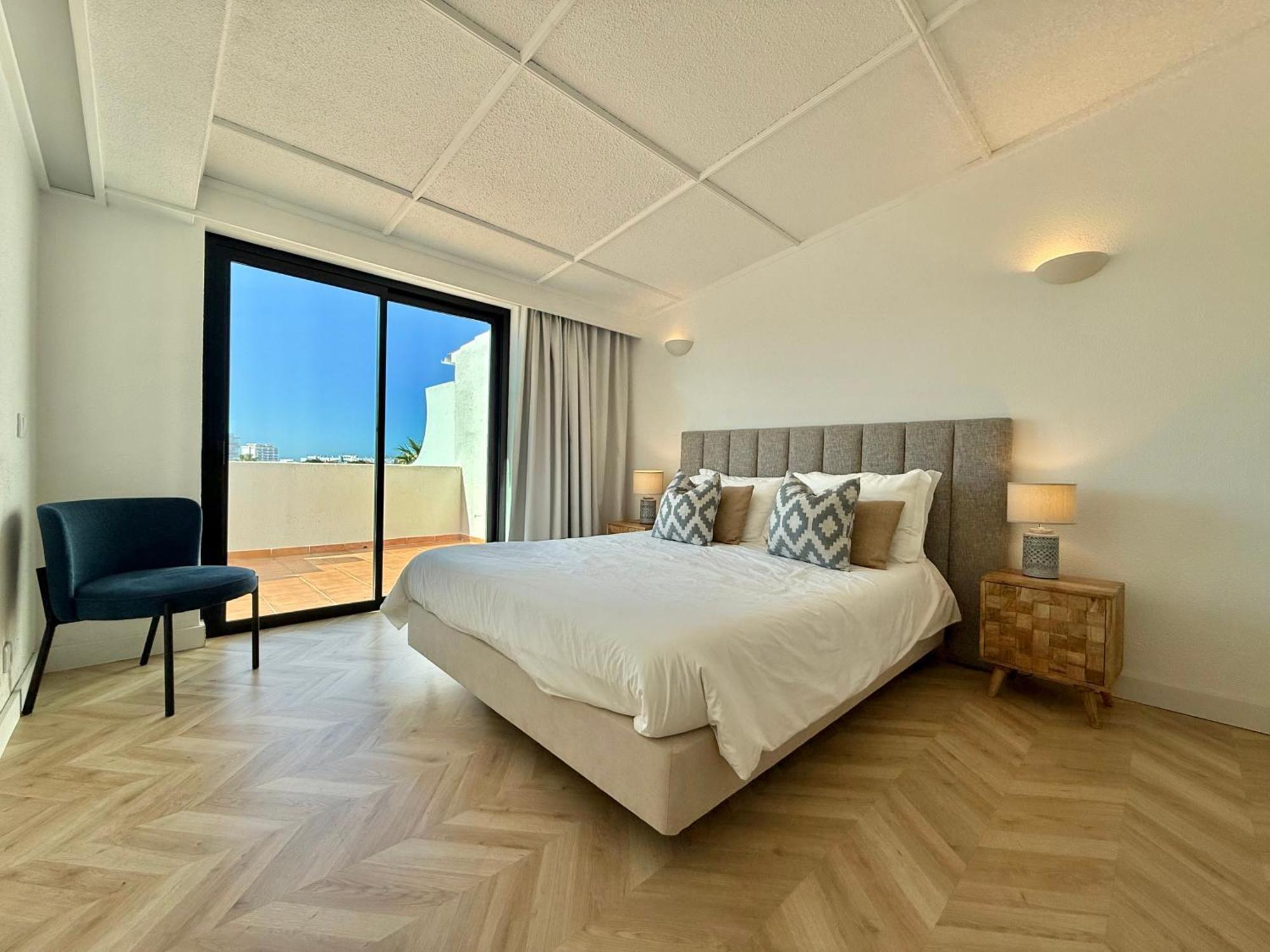 Penthouse S.Jorge Seaview T4 Apartment Quarteira Exterior foto